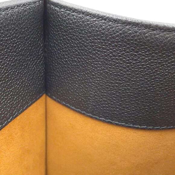 Louis Vuitton Monogram Empreinte On the Go Black Tote Bag - Picture 10 of 11